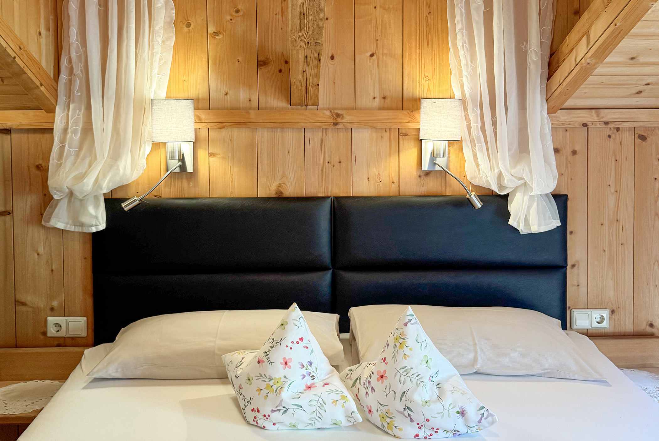 Zimmer mit Doppelbett - Hotel Ortnerhof